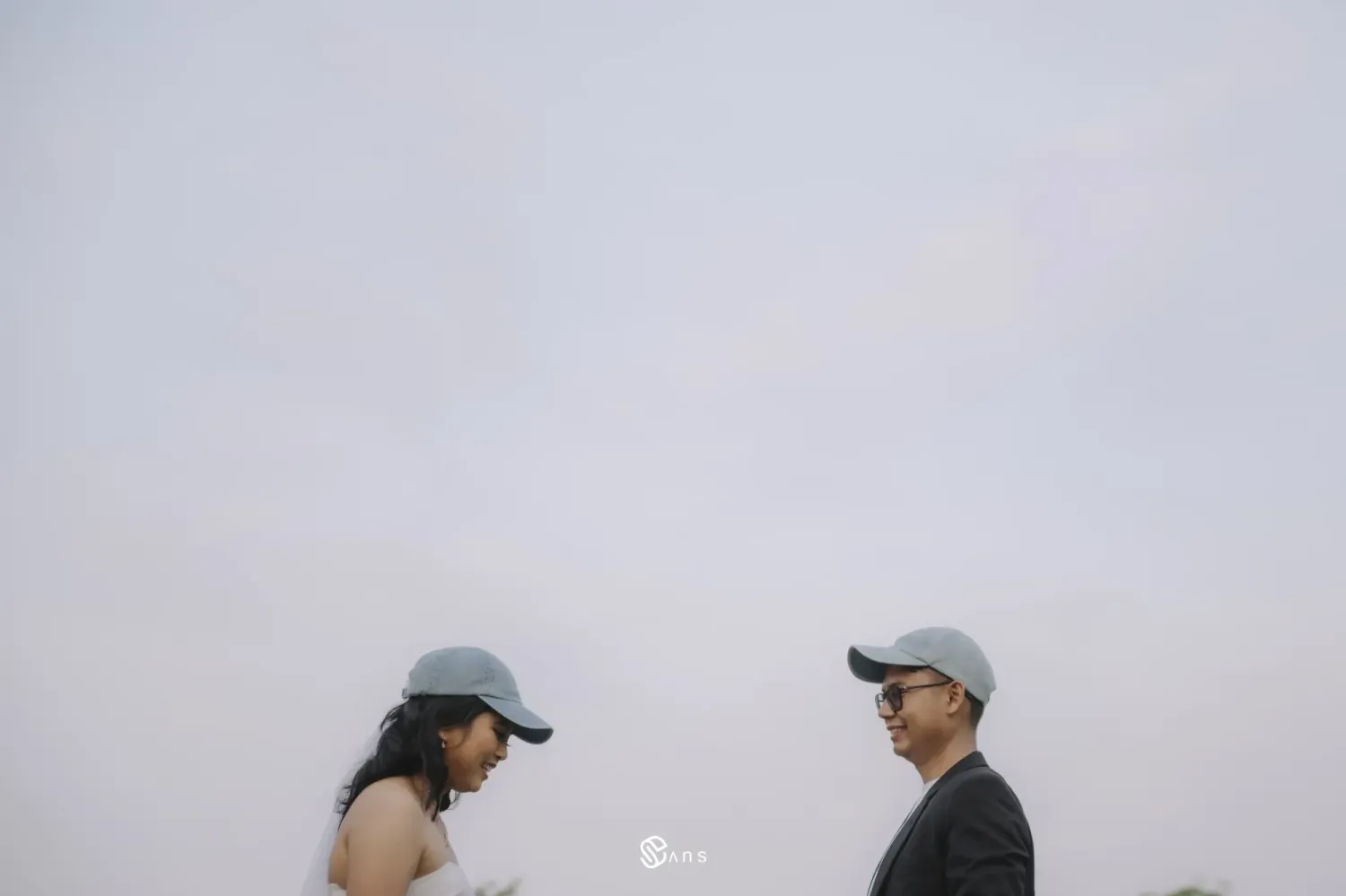 Berhadapan dalam Kesederhanaan