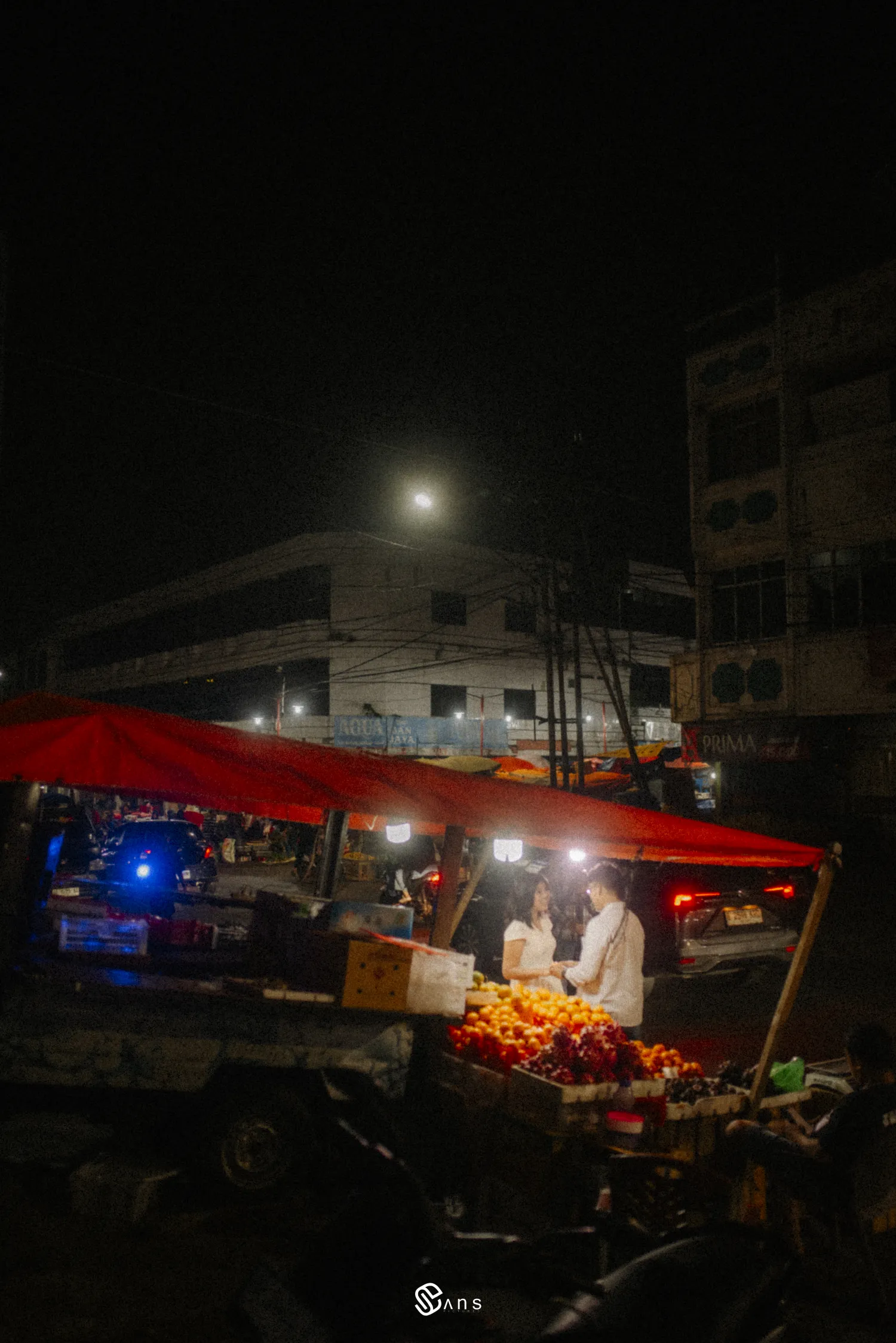 Berbincang di Lapak Malam